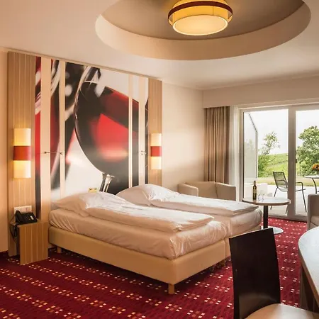 호텔 Wohlfuehlhotel Alte Rebschule 4*